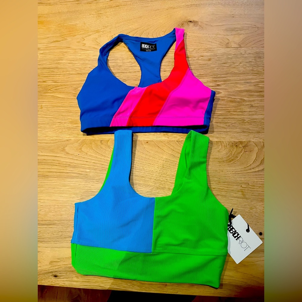 One nwt one nwot beach riot sports bra